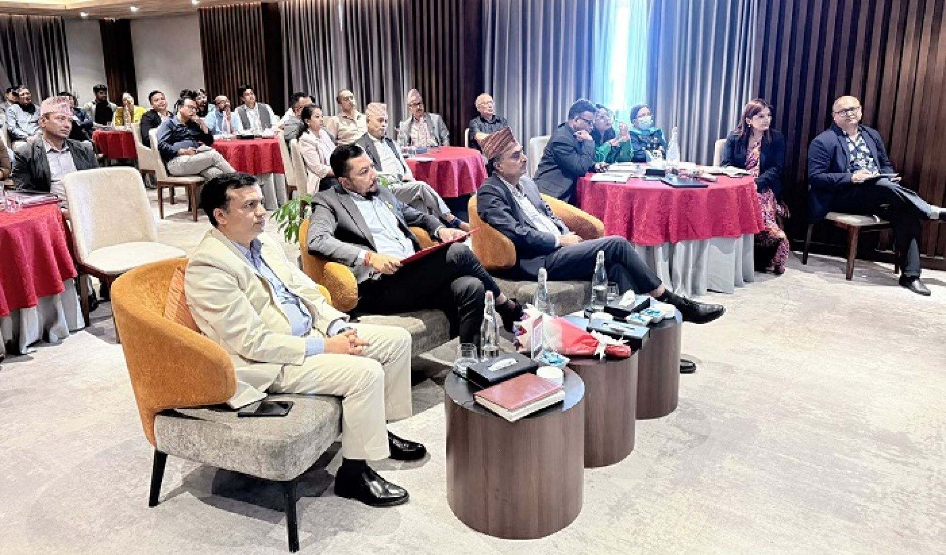 नेपालमा ग्रीन हाइड्रोजन: आगामी वर्षदेखि हेटौंडामा २.५ मेगावाटको पाइलट परियोजना सुरु हुँदै